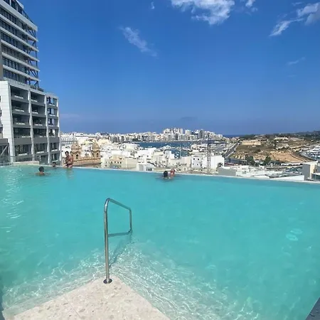 Appartamento Prime Spot, Stylish Industrial Apt, Sleeps 11 Gzira